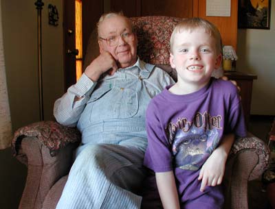 Elgie Unruh and grandson Nik.