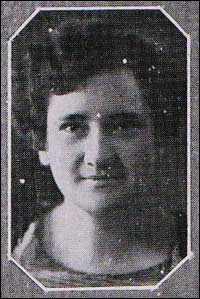 Esther Carothers Zieber. 1928 Pawnee Rock yearbook. Photo sent by Barb Schmidt.