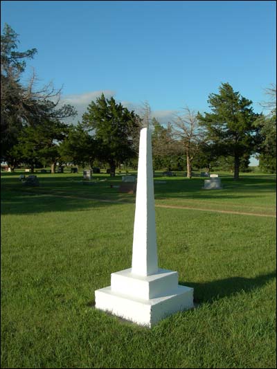 Site of the annual Memorial Day commemoration, Pawnee Rock Cemetery. Photo copyright 2011 by Leon Unruh.