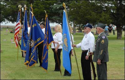 2010 Memorial Day Service at Pawnee Rock Cemetery. Photo copyright 2010 by Jim Dye.