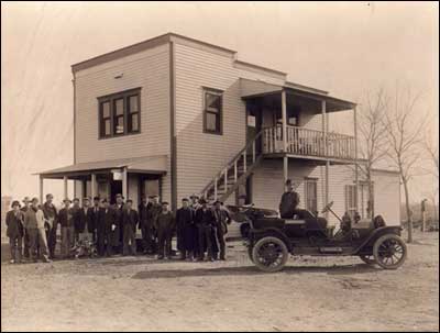 Nettleton store. Image sent by Larry Mix.