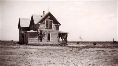 Paul and Bernice Schmidt farm, July 17, 1940.